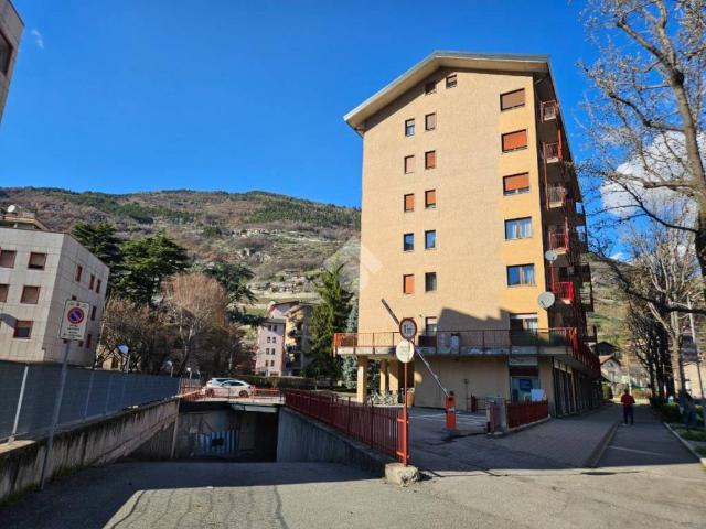 Box in vendita a Pallin, Aosta