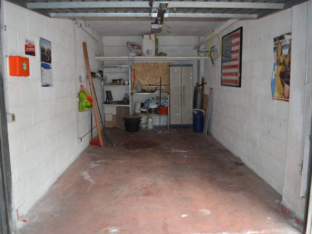 Box in vendita a Guardapasso, Aprilia
