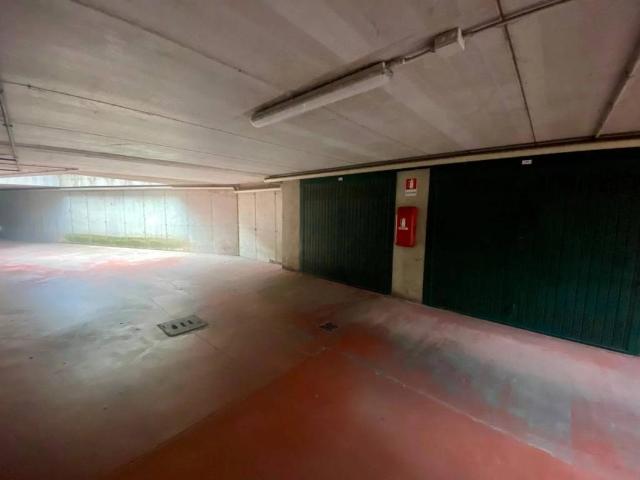 Box in vendita a Torretta, Arese