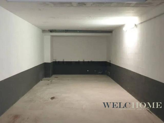 Box in vendita a Arluno, Lombardia