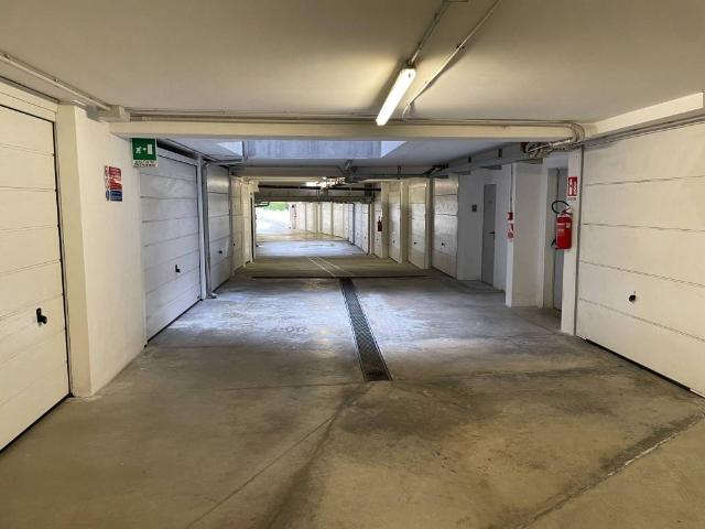 Box in vendita a Piemonte, Novara