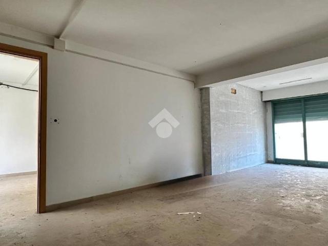 Box in vendita a Porta Maggiore, Marche
