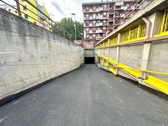 Box in vendita a Rione San Paolo, Asti