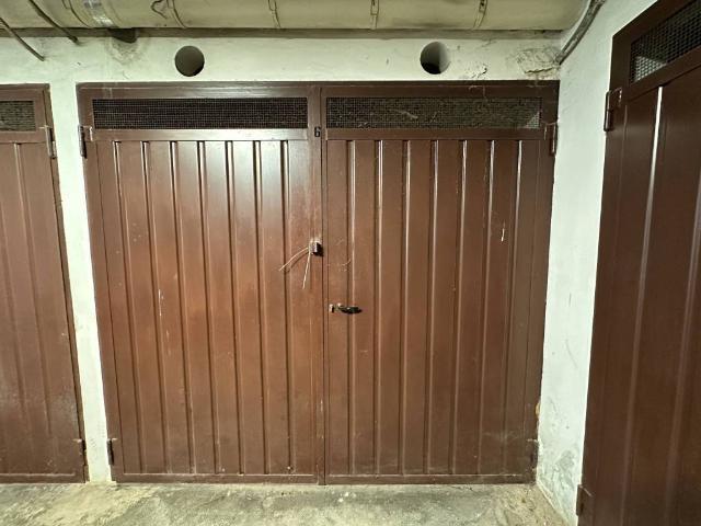 Box in vendita a Asti