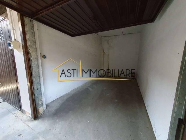 Box in vendita a Piemonte, Asti
