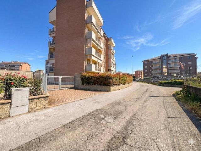 Box in vendita a Piemonte, Asti