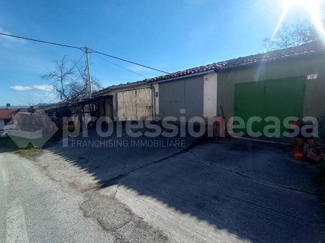 Box in vendita a Ateleta, Abruzzo