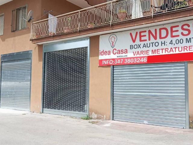 Box in vendita a Atripalda, Campania