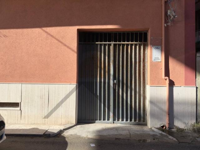 Box in vendita a Borgata, Augusta