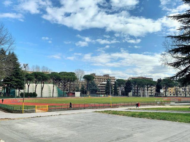 Box in vendita a Avellino, Campania