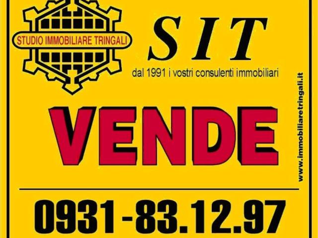 Box in vendita a Avola, Sicilia