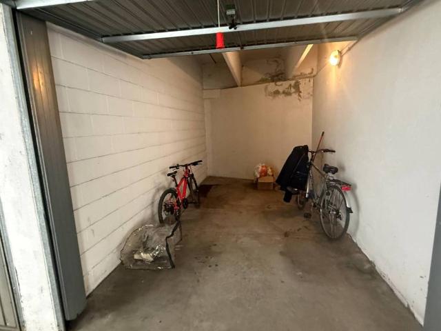 Box in vendita a Azzano San Paolo, Lombardia