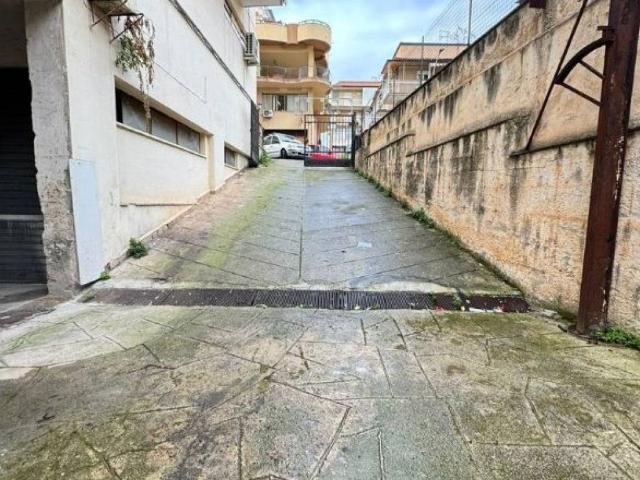 Box in vendita a Bagheria, Sicilia