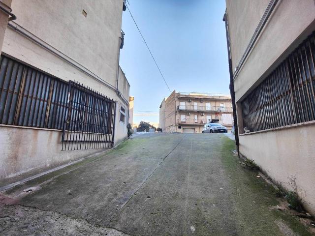 Box in vendita a Bagheria, Sicilia
