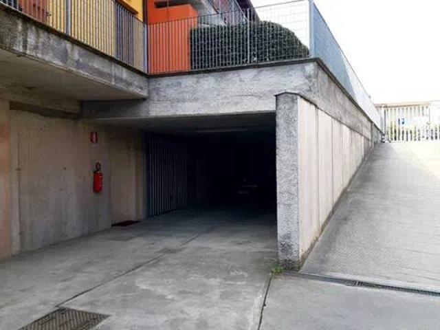 Box in vendita a Cassinone, Bagnatica