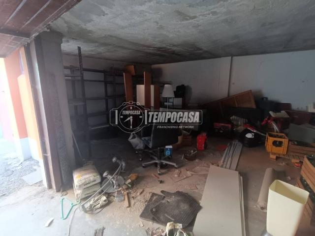 Box in vendita a Villaggio Gorizia, Baranzate