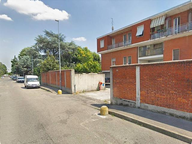 Box in vendita a Villaggio Gorizia, Baranzate