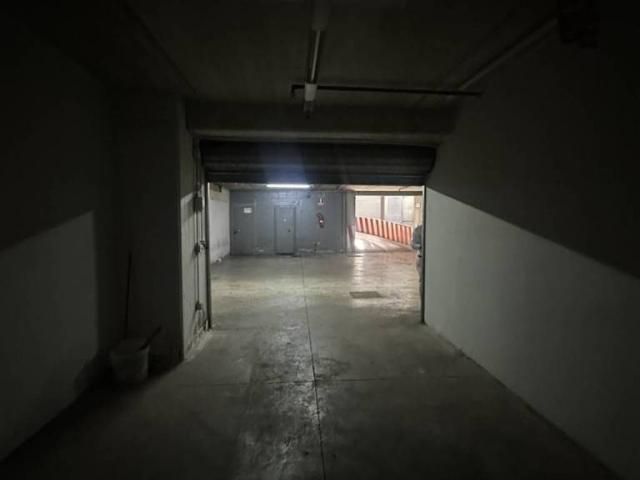 Box in vendita a Municipio 2, Puglia