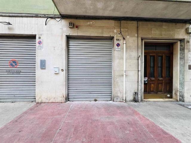 Box in vendita a Bari