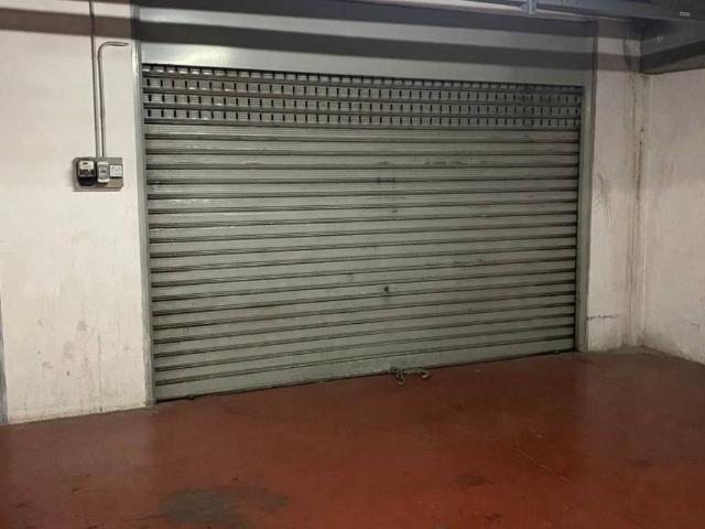 Box in vendita a Poggiofranco, Bari