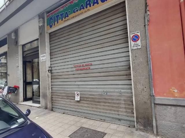 Box in vendita a Bari