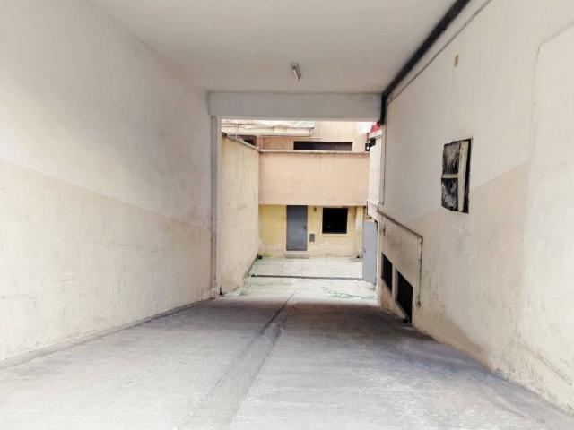 Box in vendita a Municipio 1, Puglia