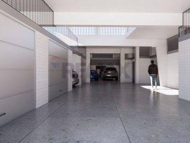 Box in vendita a Puglia, Bari