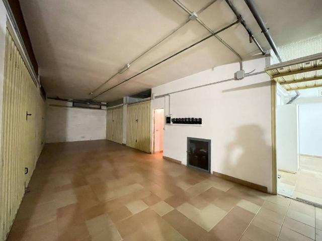 Box in vendita a Ceglie del Campo, Bari