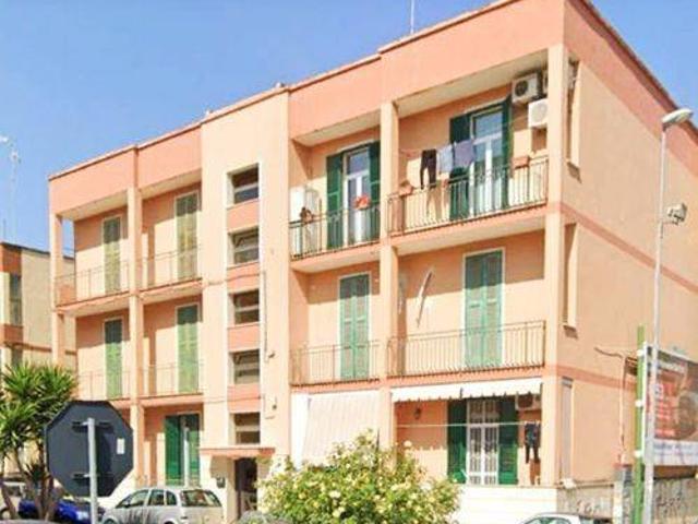 Box in vendita a Puglia, Bari