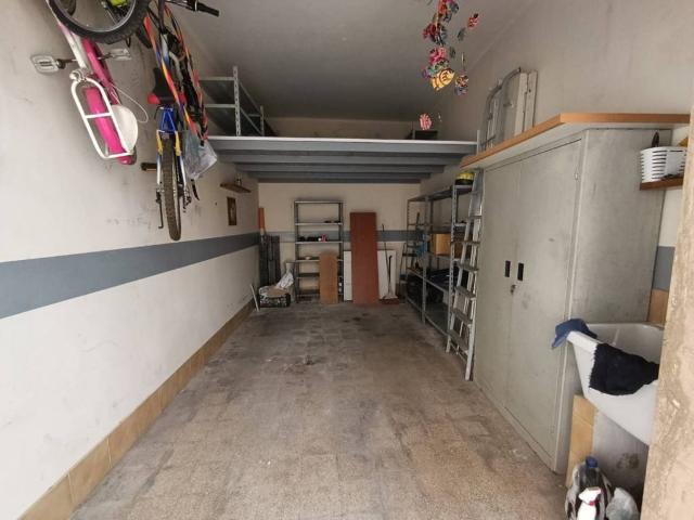 Box in vendita a Bari