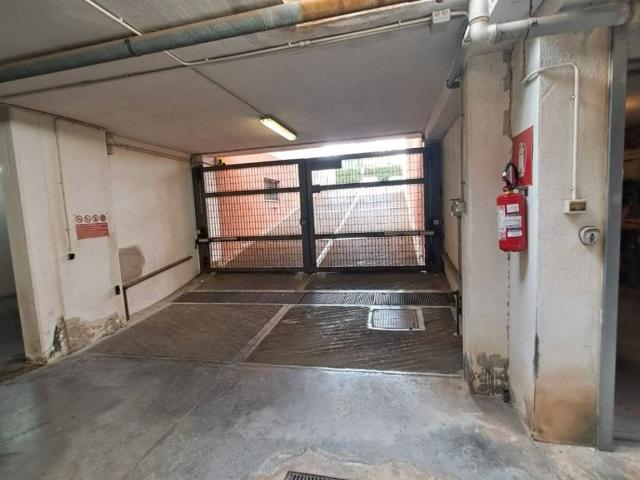 Box in vendita a Santa Rita, Puglia