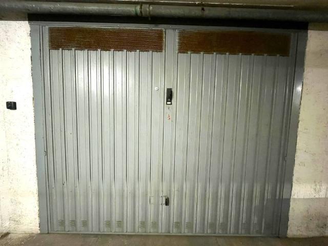 Box in vendita a Municipio 2, Puglia