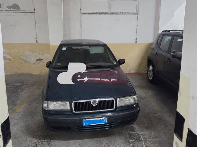 Box in vendita a Murat, Bari
