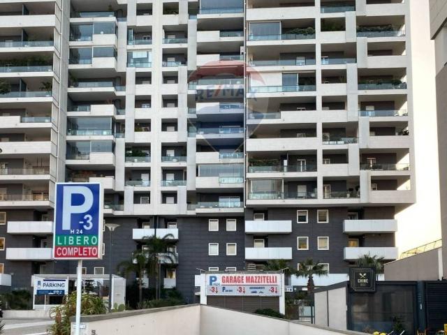 Box in vendita a Poggiofranco, Bari