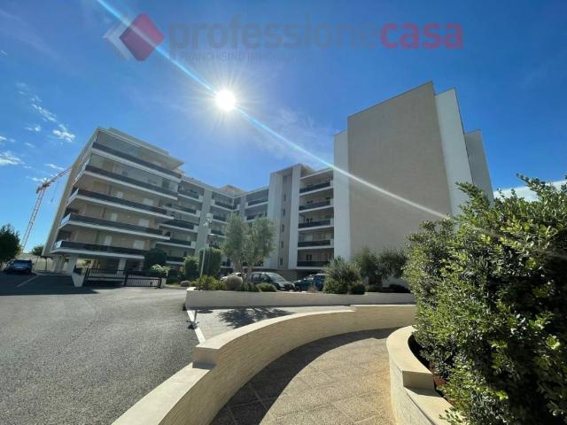 Box in vendita a Marconi, Bari