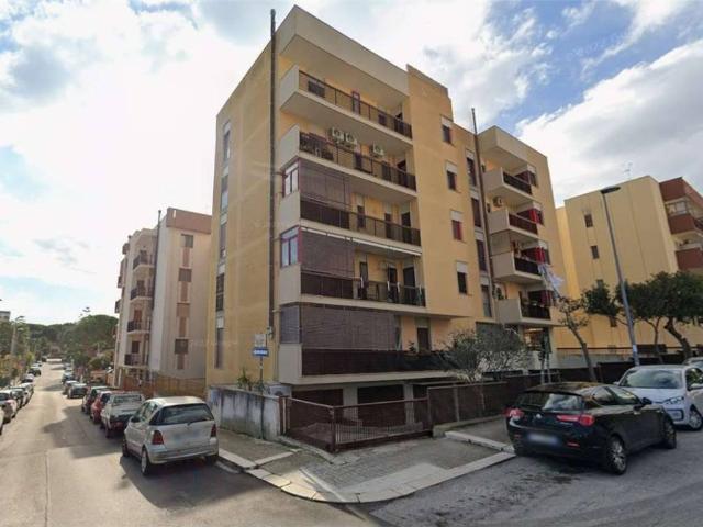 Box in vendita a Santo Spirito, Bari