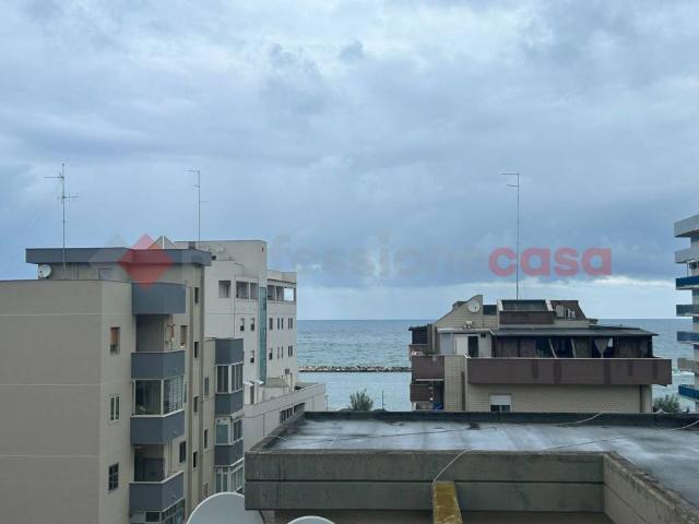 Box in vendita a Bari