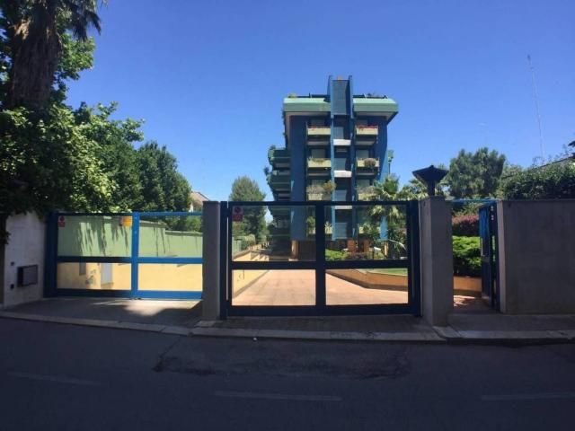 Box in vendita a Bari