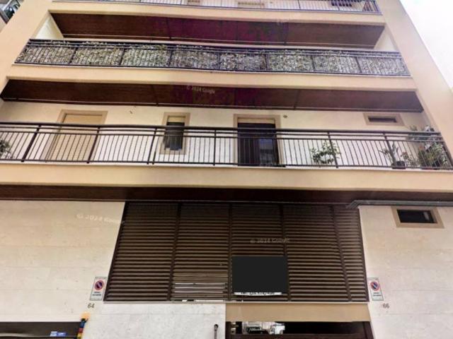 Box in vendita a Puglia, Bari