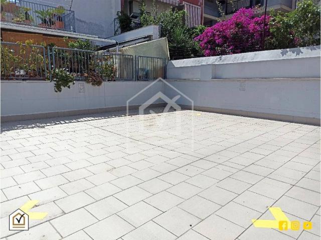 Box in vendita a Bari