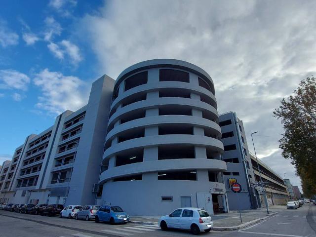 Box in vendita a Japigia, Puglia
