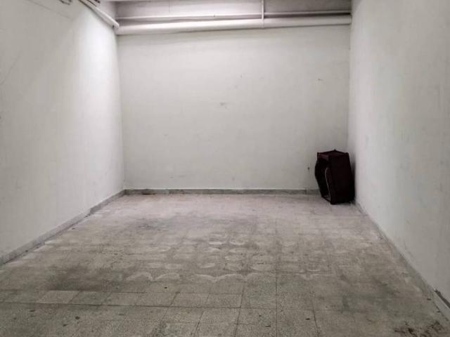 Box in vendita a Zona 167, Puglia