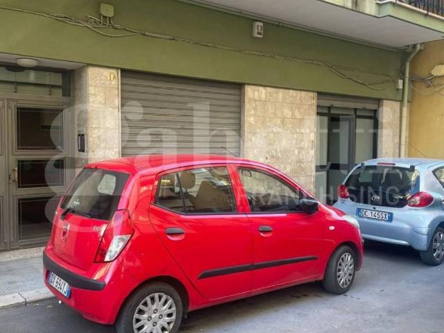 Box in vendita a Centro, Barletta
