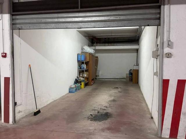 Box in vendita a Puglia, Barletta-andria-trani