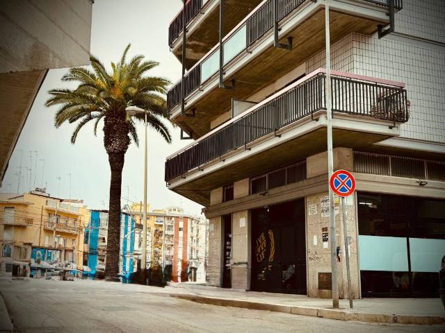 Box in vendita a Centro, Barletta