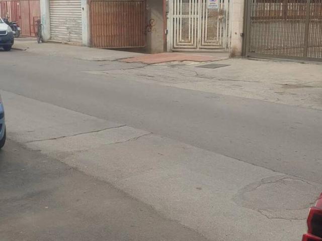 Box in vendita a Barletta, Barletta-andria-trani