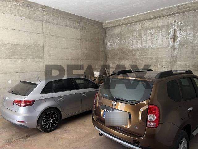 Box in vendita a Zona 167, Puglia