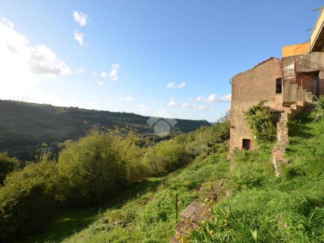 Box in vendita a Baschi, Umbria