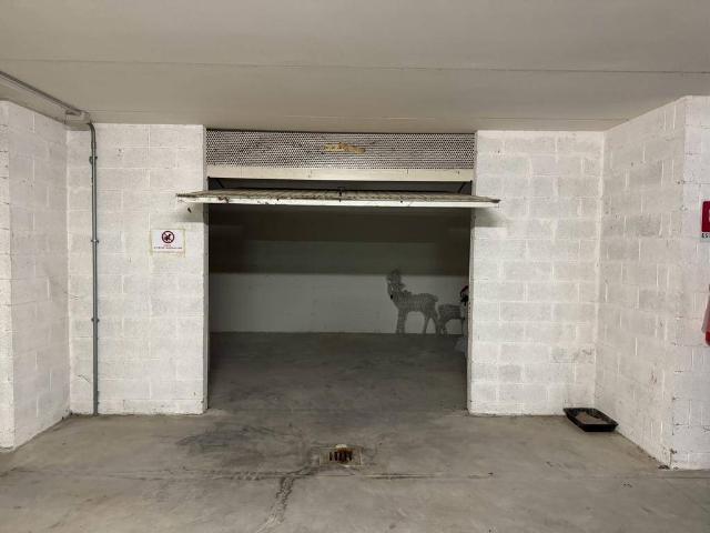 Box in vendita a Bastia Umbra, Umbria