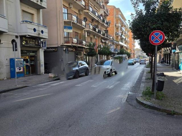 Box in vendita a Olevano Sul Tusciano, Campania